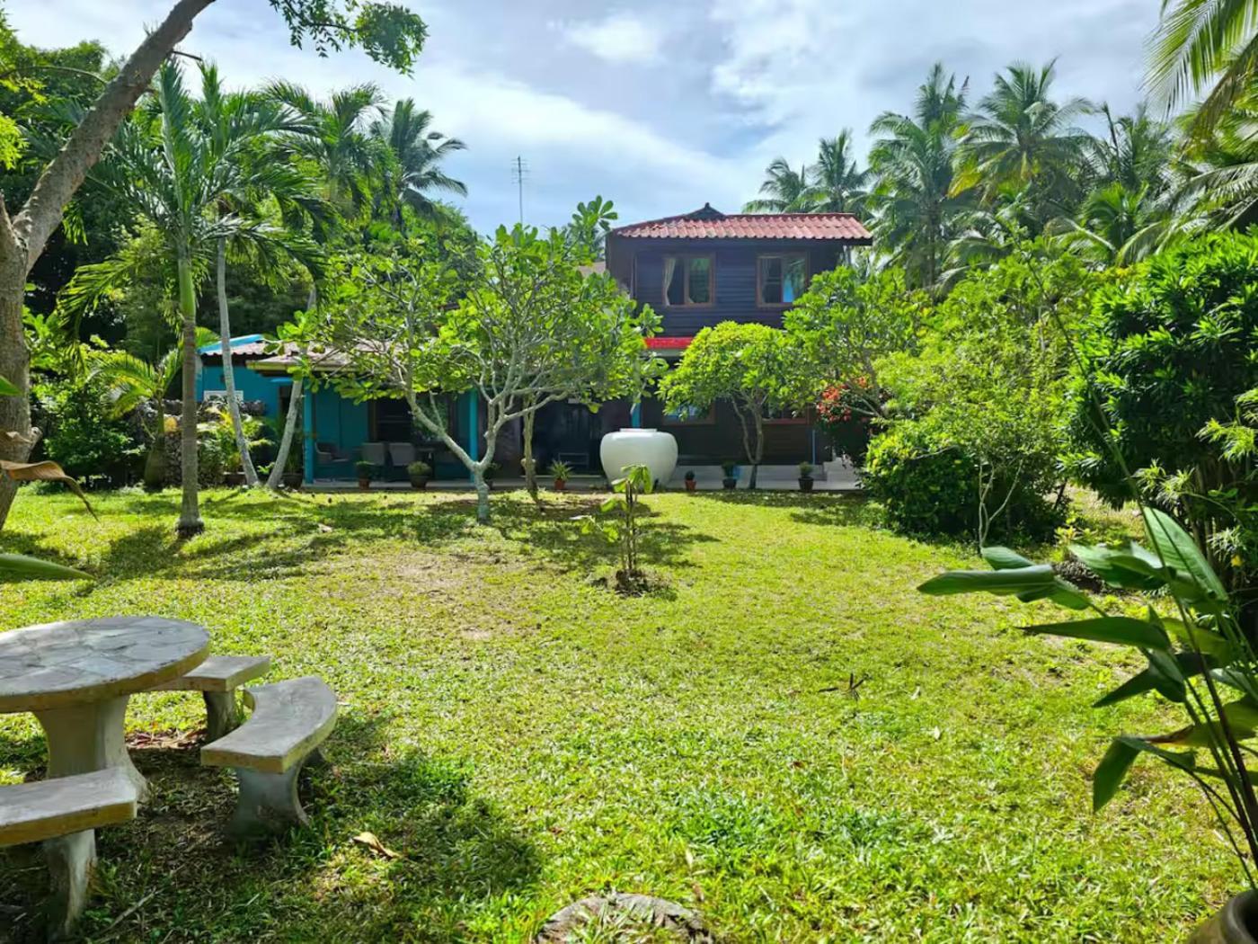 The Wooden Beach House 3Br - Sunset Beach Garden Taling Ngam  Экстерьер фото