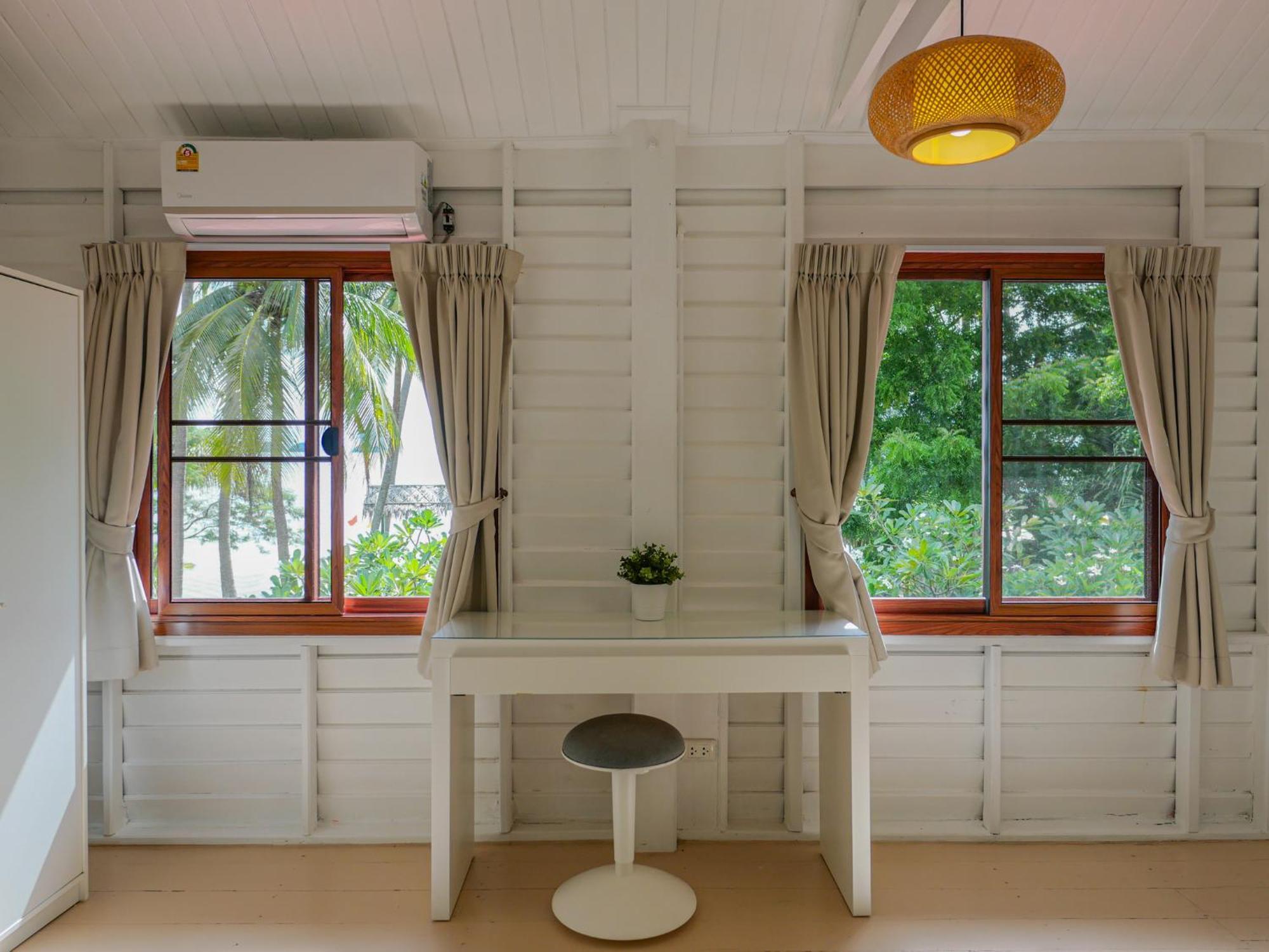 The Wooden Beach House 3Br - Sunset Beach Garden Taling Ngam  Экстерьер фото